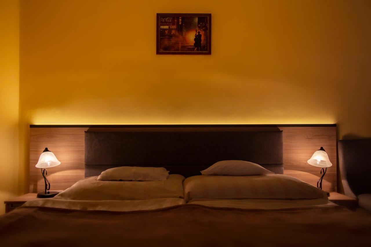 Bed and Breakfast Alabástrom Panzió és Étterem à Bogács Extérieur photo