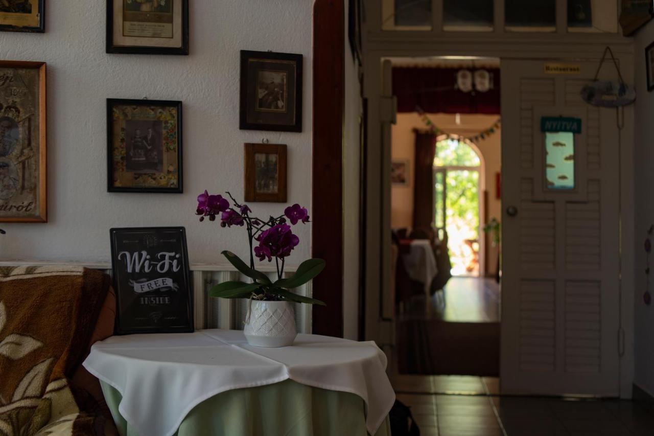 Bed and Breakfast Alabástrom Panzió és Étterem à Bogács Extérieur photo